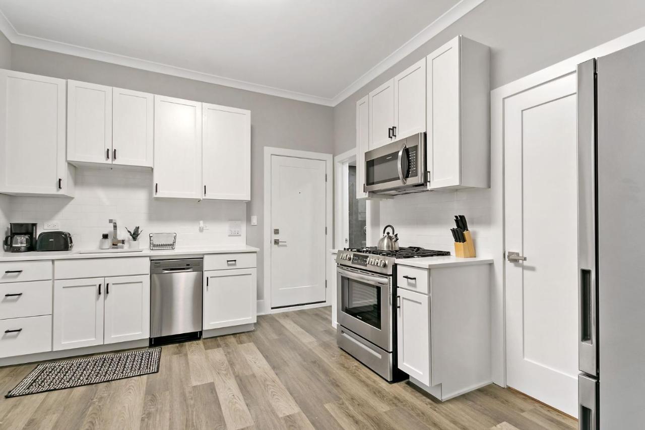 2Br Comfy And Stylish Apt In West Town - Erie 1R Chicago Eksteriør bilde
